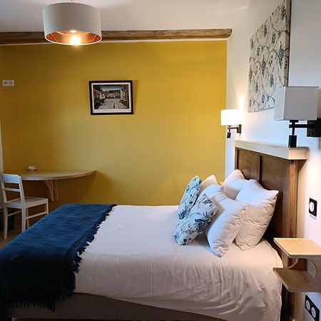 Lou Papagai Bed and Breakfast Saint-Antonin Exteriör bild